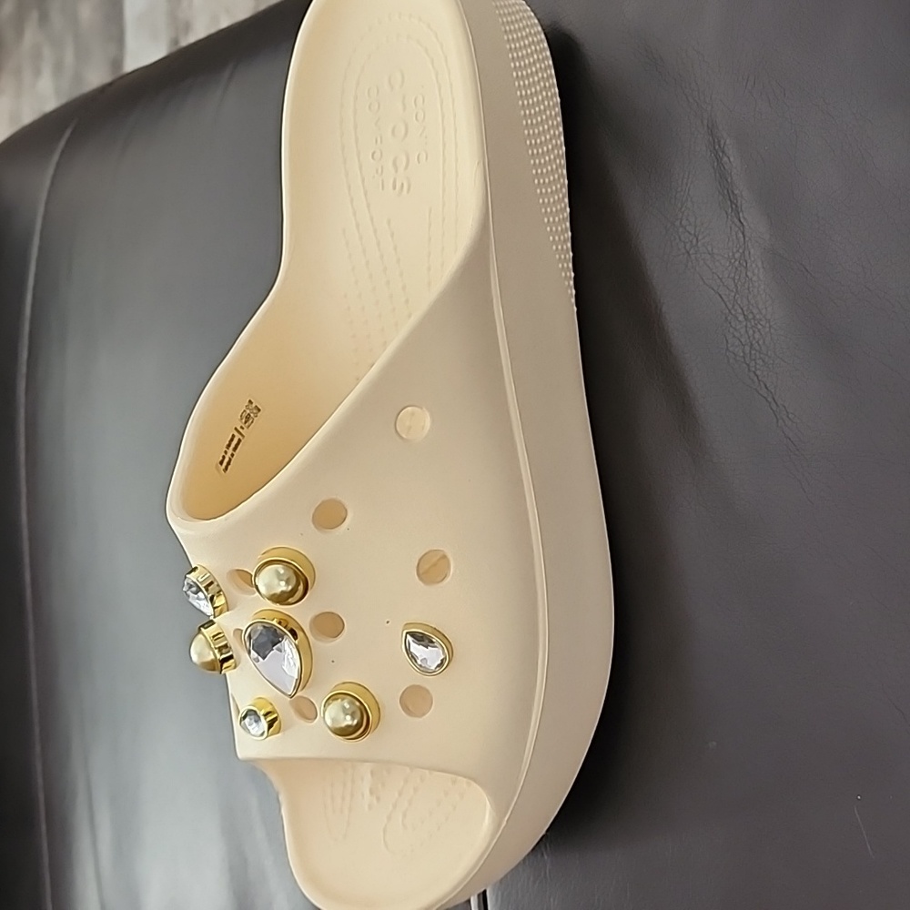 Jewelleries crocs